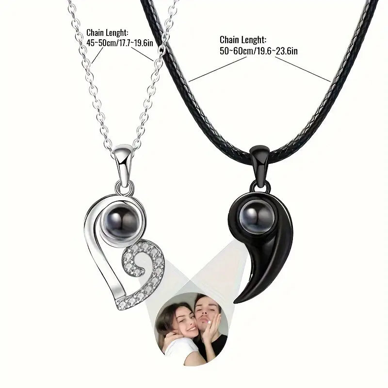 Collar con Colgante de Proyección Personalizado – Ying Yang, Un Símbolo de Conexión