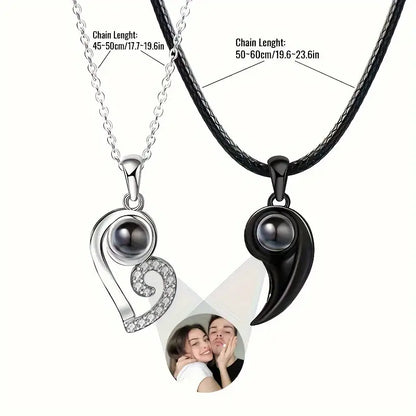 Collar con Colgante de Proyección Personalizado – Ying Yang, Un Símbolo de Conexión