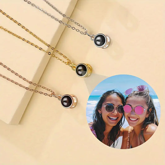 Collar de Proyección de Fotos Personalizado – Lujo y Elegancia en un Recuerdo Único