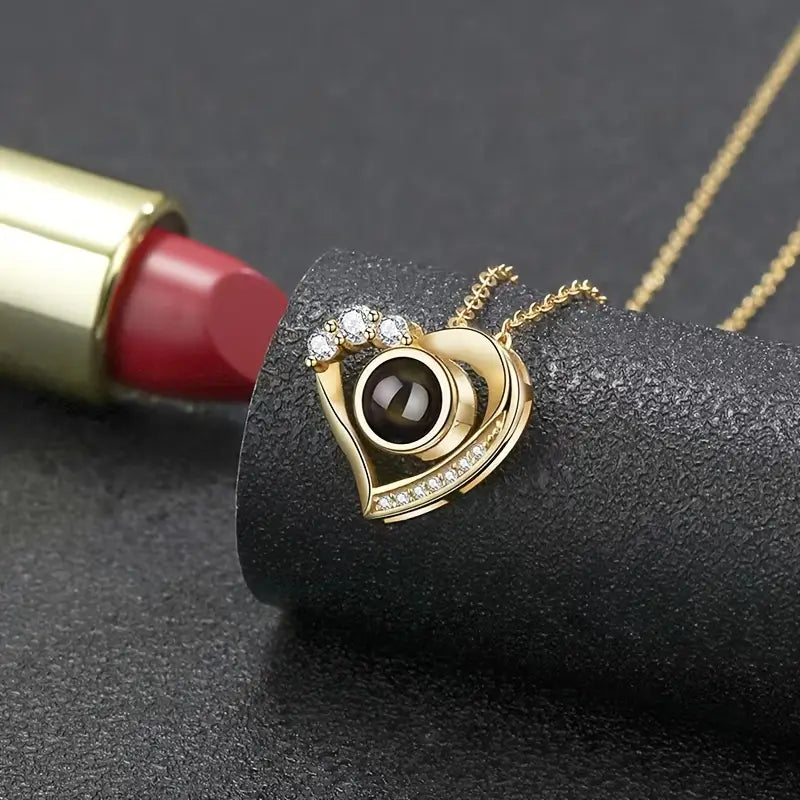 Collar de Proyección de Fotos Personalizado – El Regalo Perfecto con un Toque Único